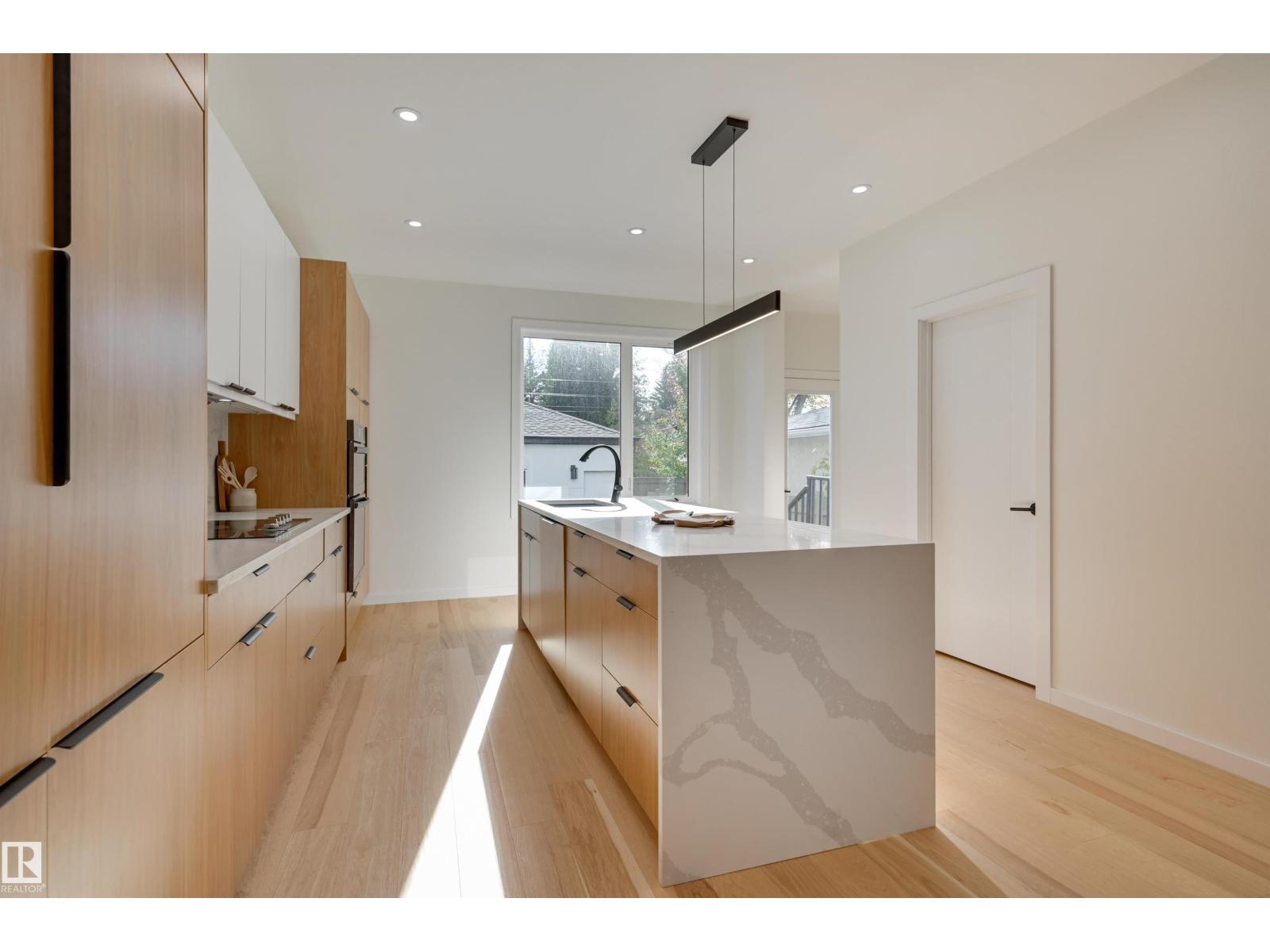 13809 Buena Vista Rd Nw, Edmonton, Alberta  T5R 5R9 - Photo 17 - E4462424