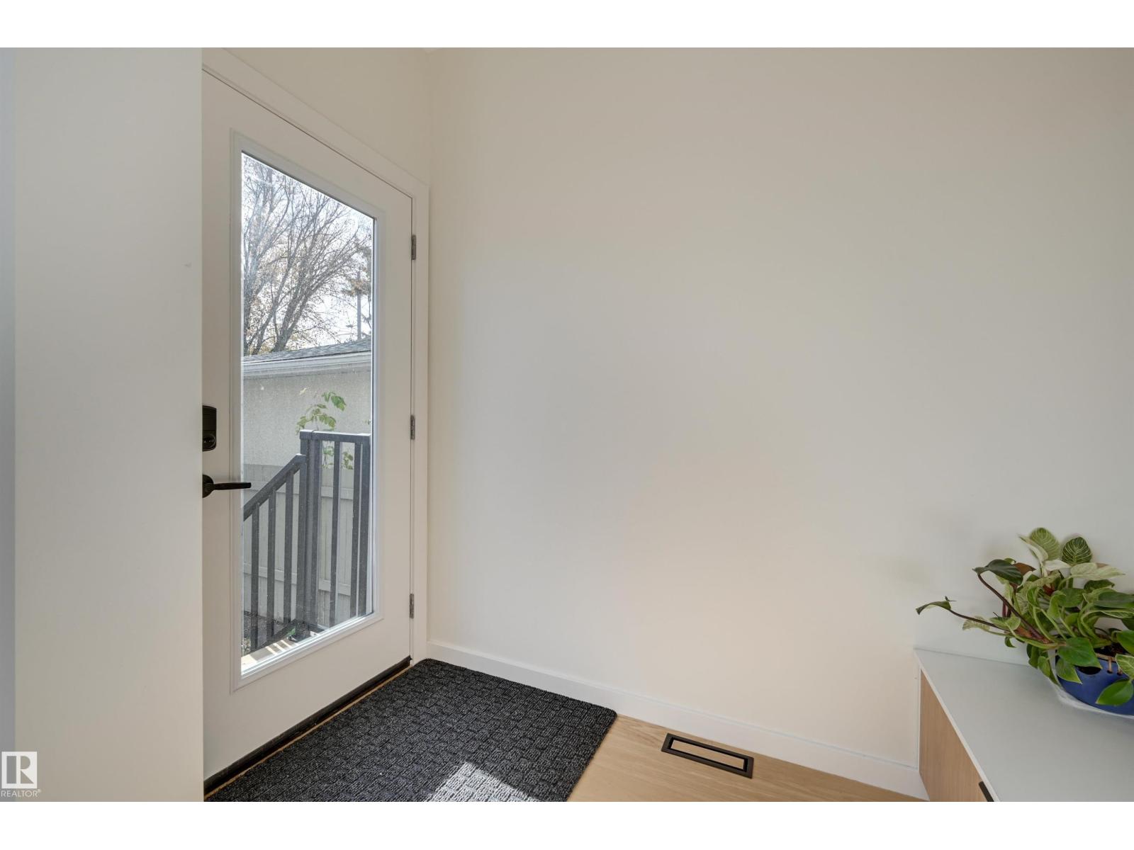 13809 Buena Vista Rd Nw, Edmonton, Alberta  T5R 5R9 - Photo 26 - E4462424