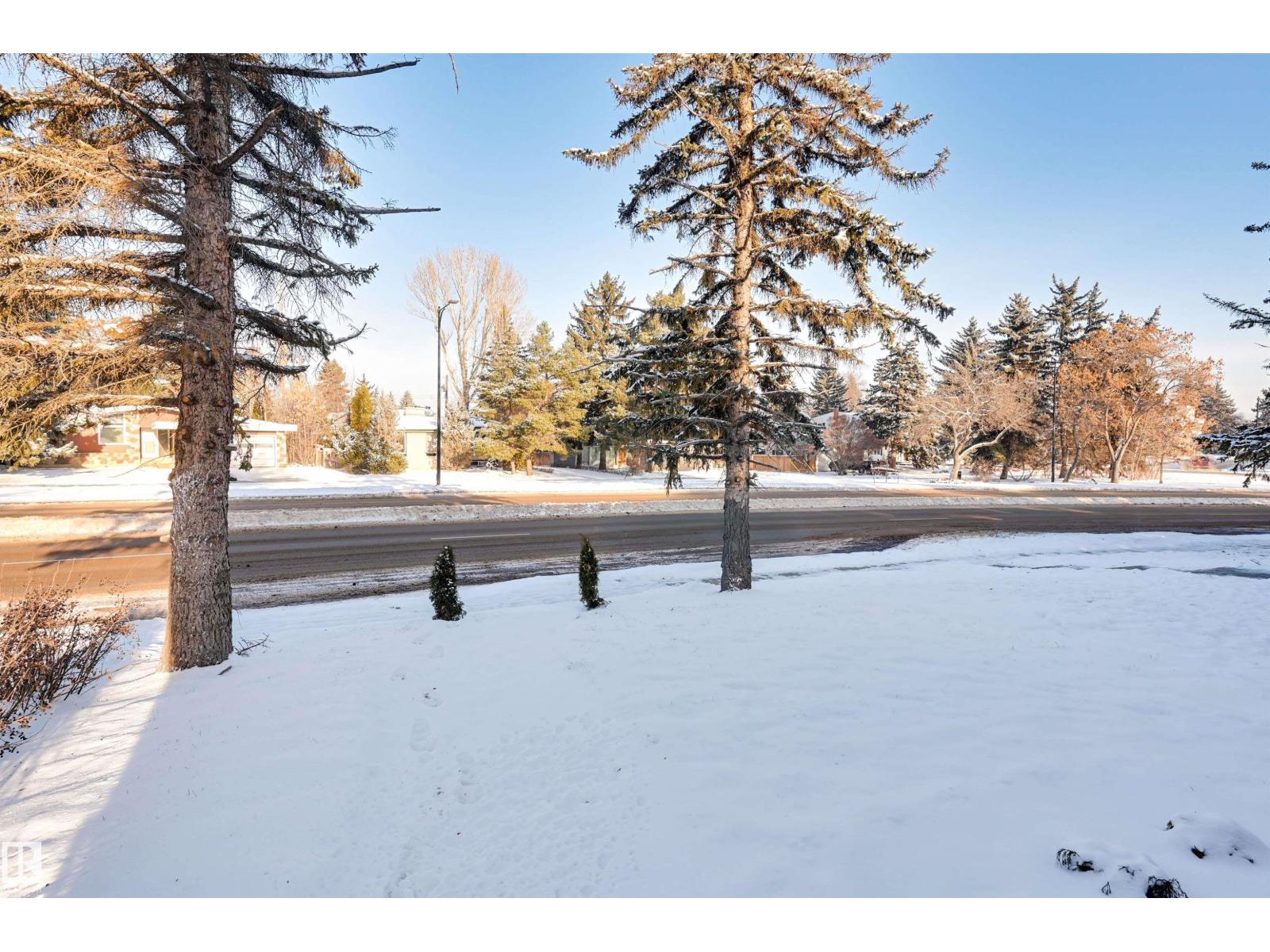 13809 Buena Vista Rd Nw, Edmonton, Alberta  T5R 5R9 - Photo 7 - E4462424