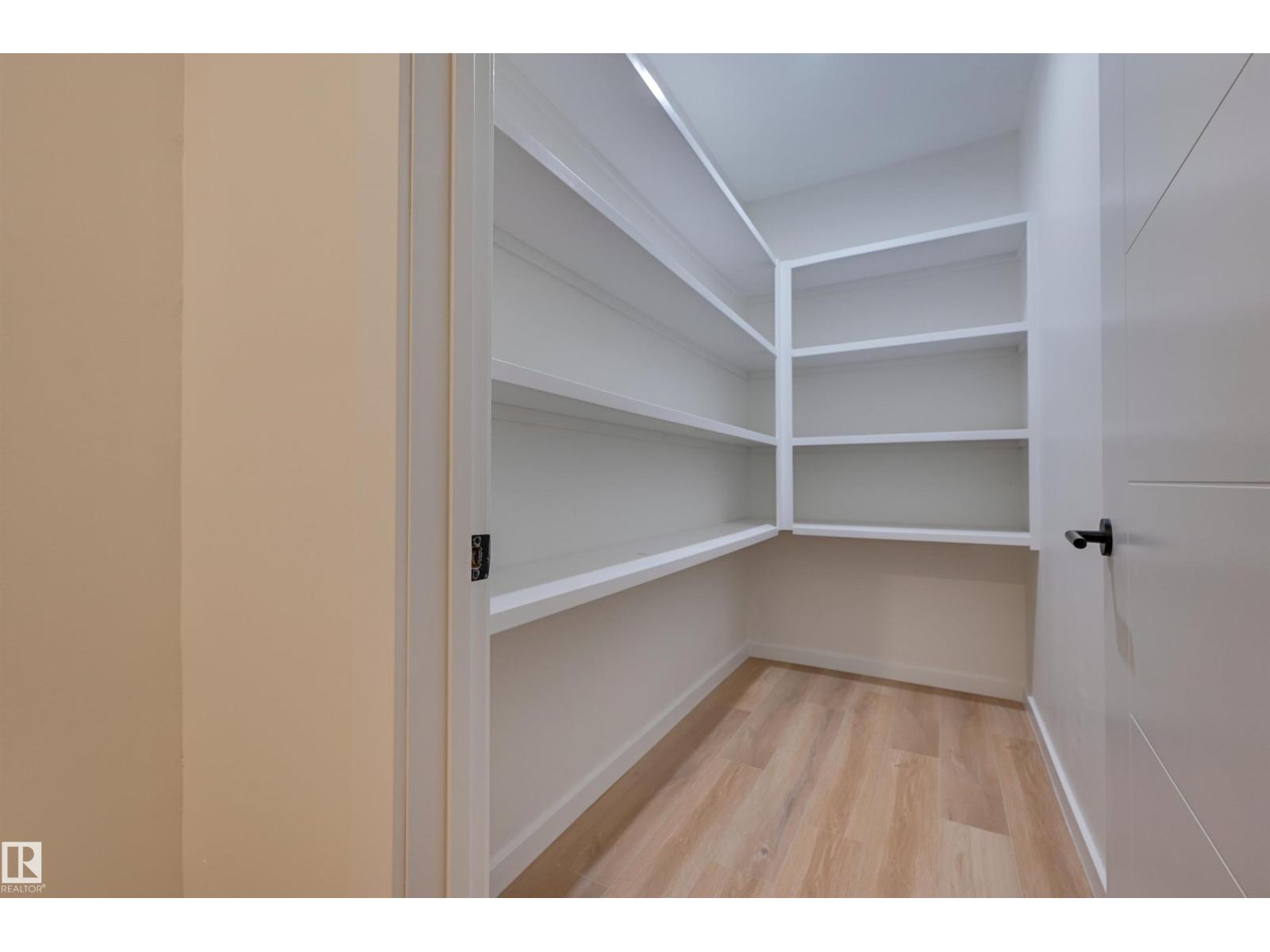 13809 Buena Vista Rd Nw, Edmonton, Alberta  T5R 5R9 - Photo 63 - E4462424