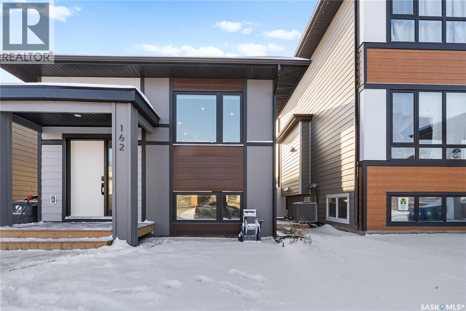 162 Leskiw Lane, Saskatoon, Saskatchewan  S7V 1R6 - Photo 3 - SK025399