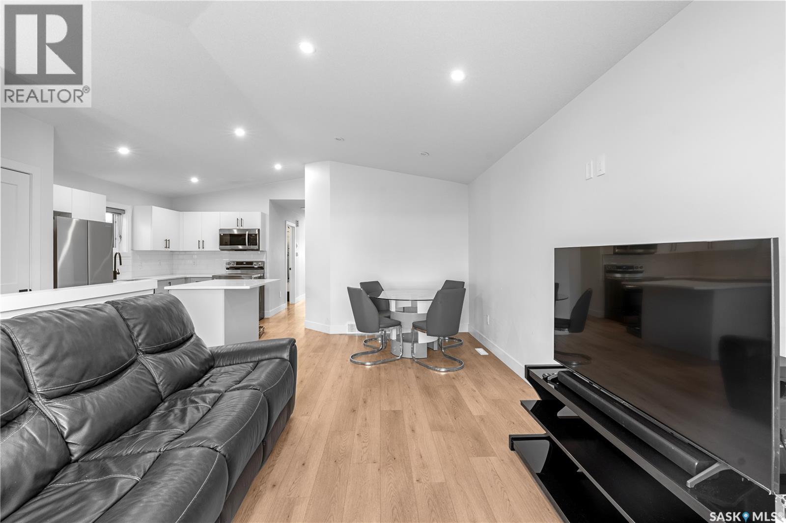 162 Leskiw Lane, Saskatoon, Saskatchewan  S7V 1R6 - Photo 7 - SK025399