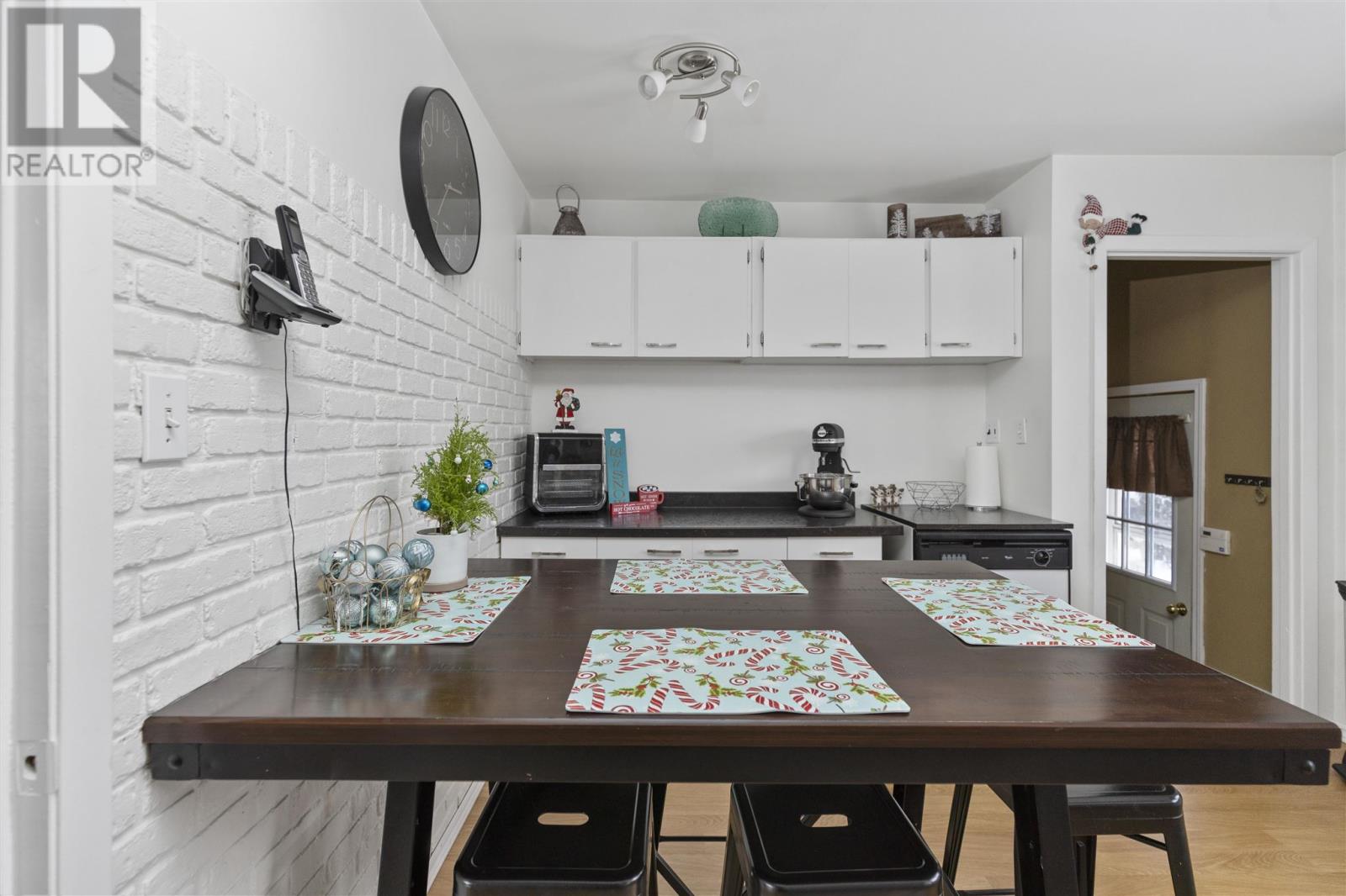 18 Montcalm Rd, Sault Ste. Marie, Ontario P6B 4L4 - Photo 12 - SM253425