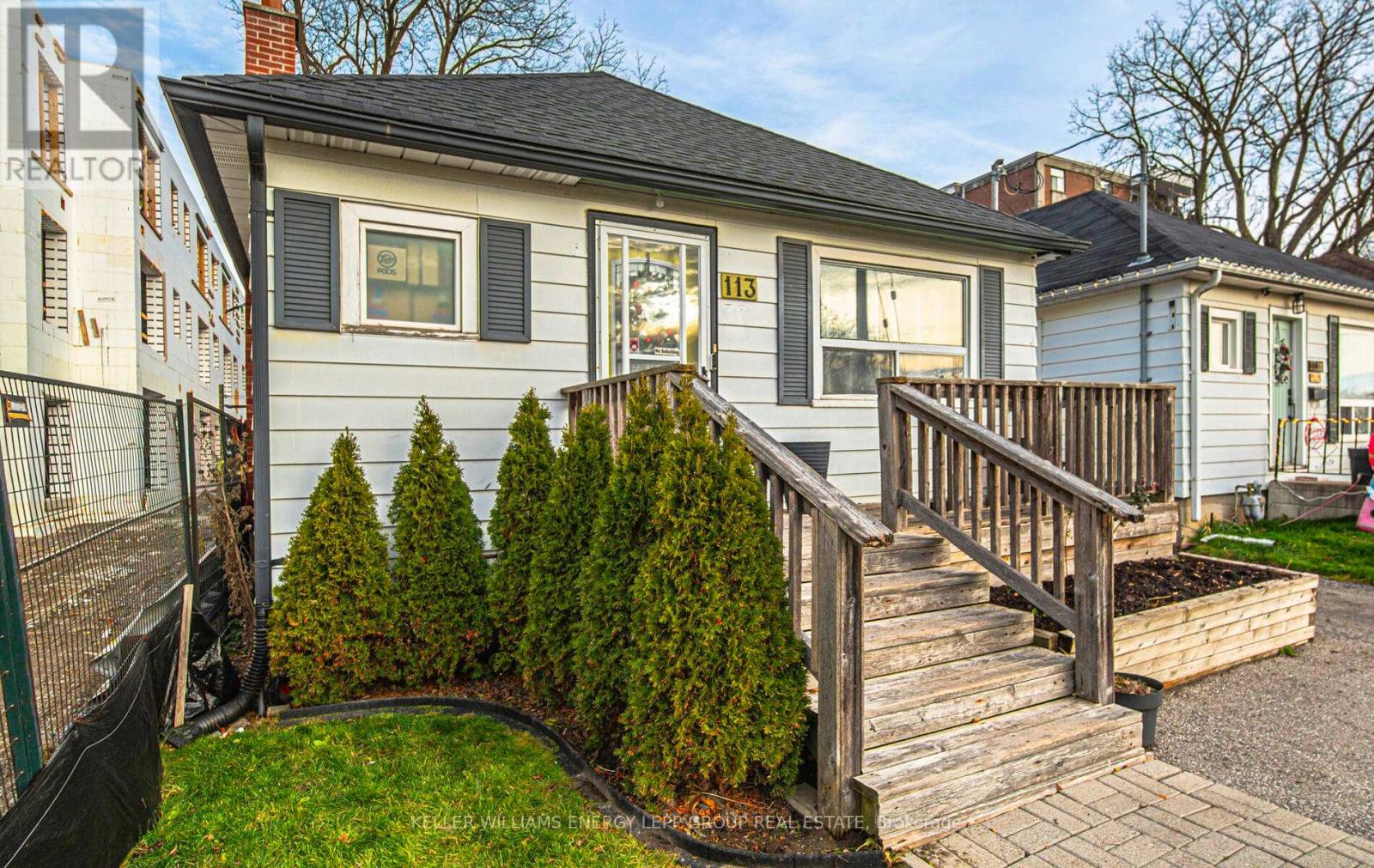 113 Kaiser Crescent, Oshawa, Ontario  L1G 3Z8 - Photo 3 - E12614798