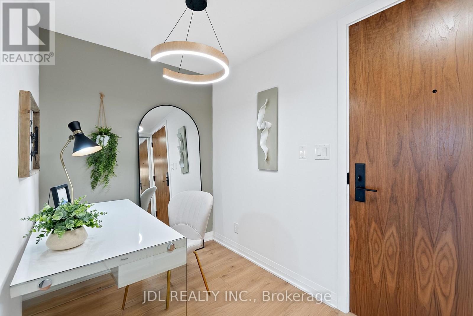 1001 - 99 Foxbar Road, Toronto, Ontario M4V 0B2 - Photo 15 - C12613876