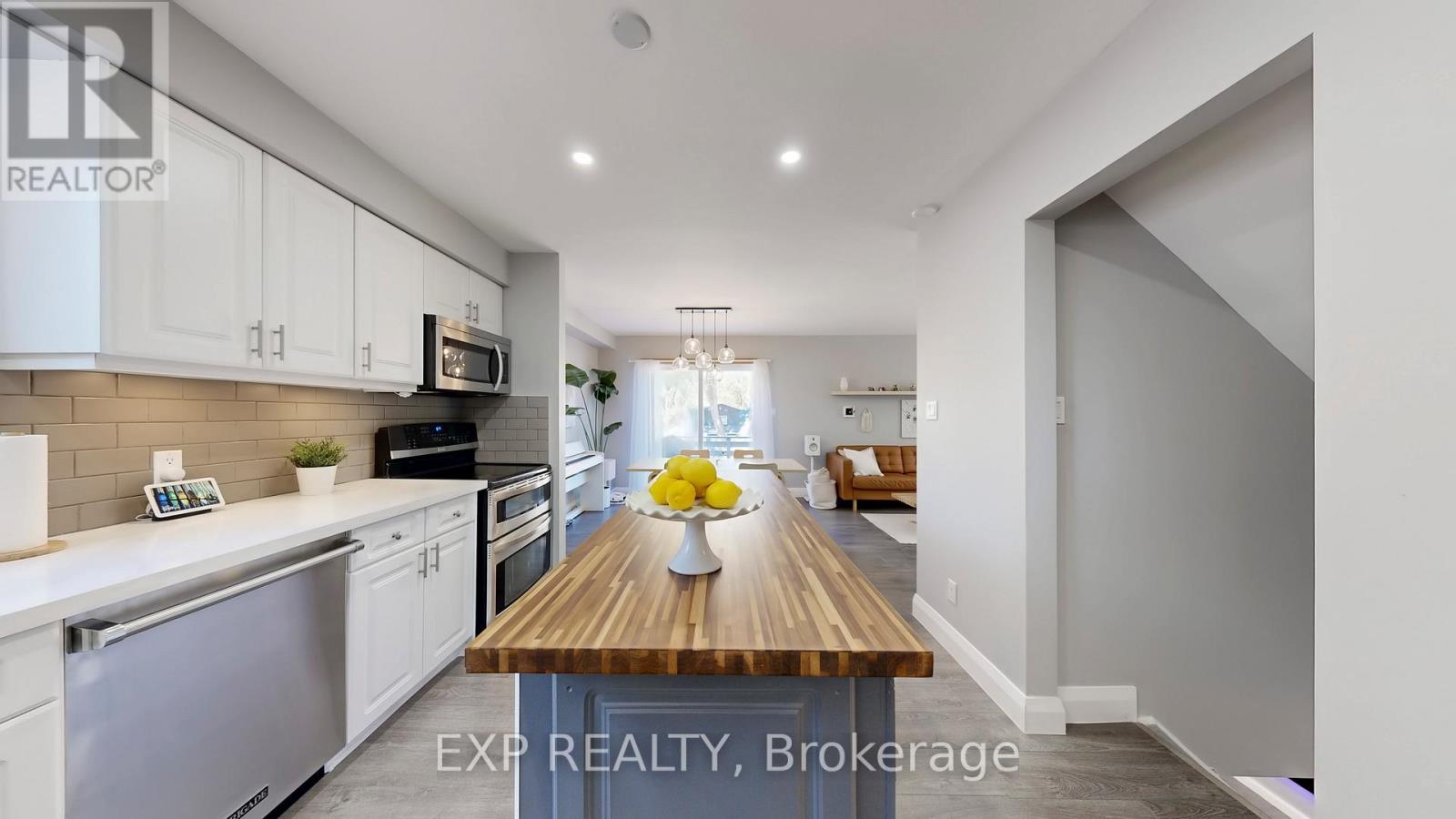 476 Aleah Crescent, Georgina, Ontario L4P 1W9 - Photo 11 - N12500306