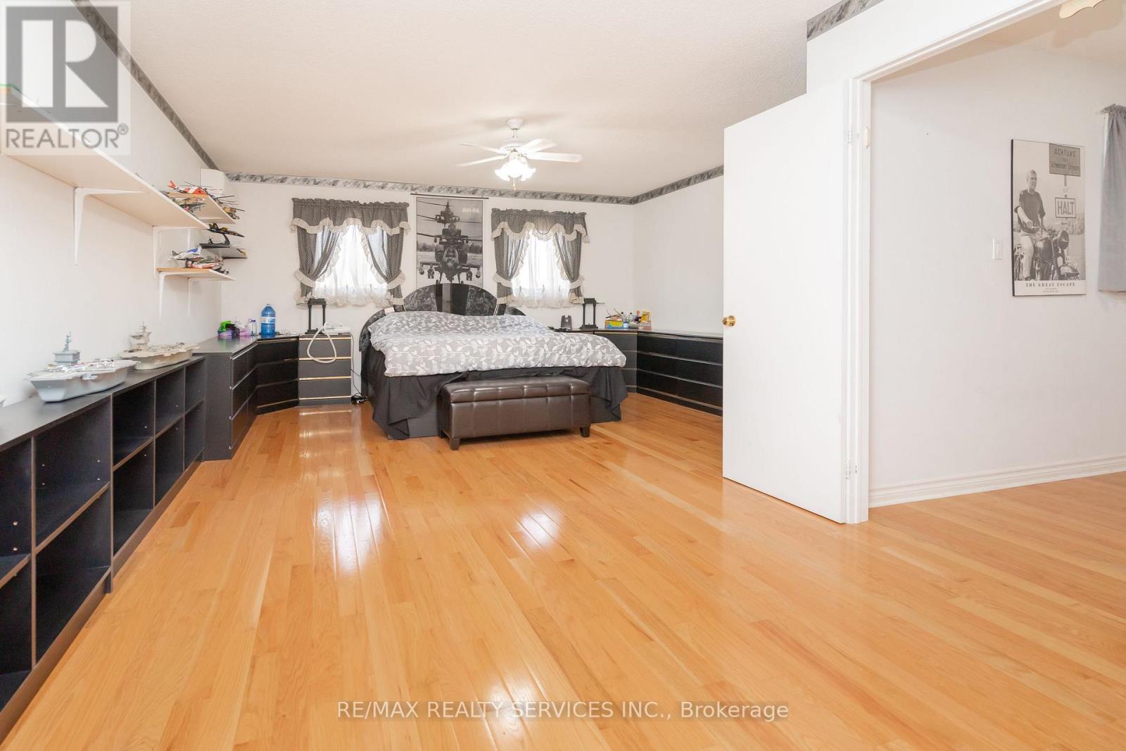 6 Ruth Avenue, Brampton, Ontario  L6Z 3X4 - Photo 25 - W12266964