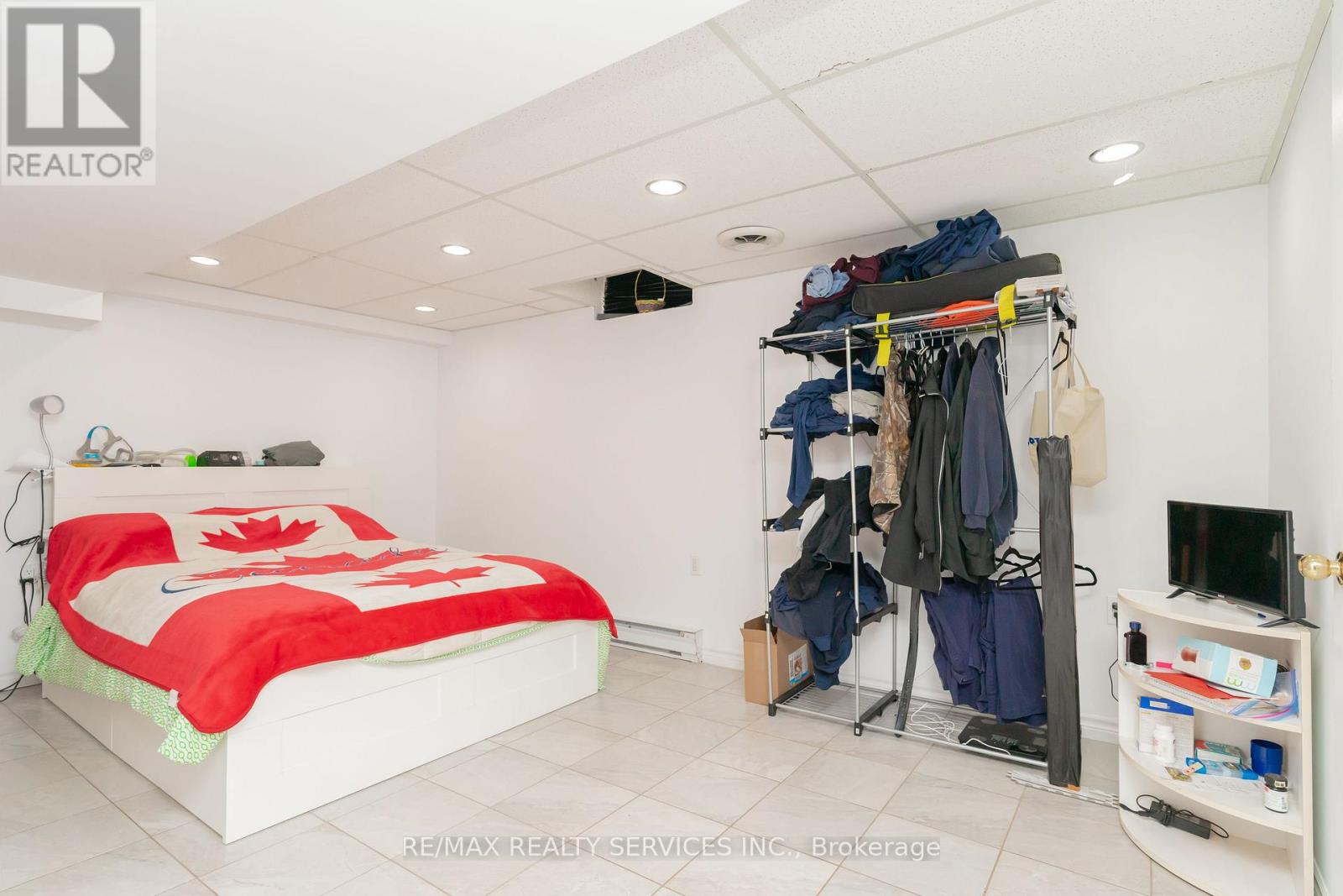 6 Ruth Avenue, Brampton, Ontario  L6Z 3X4 - Photo 40 - W12266964