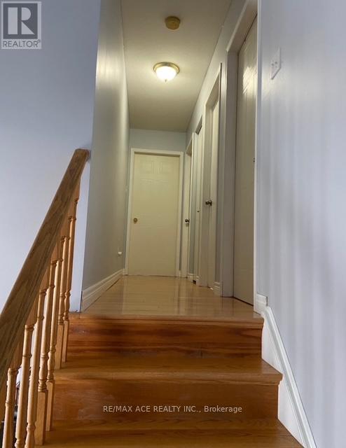 308 Jensen Road, London East, Ontario  N5V 4X3 - Photo 6 - X12545594