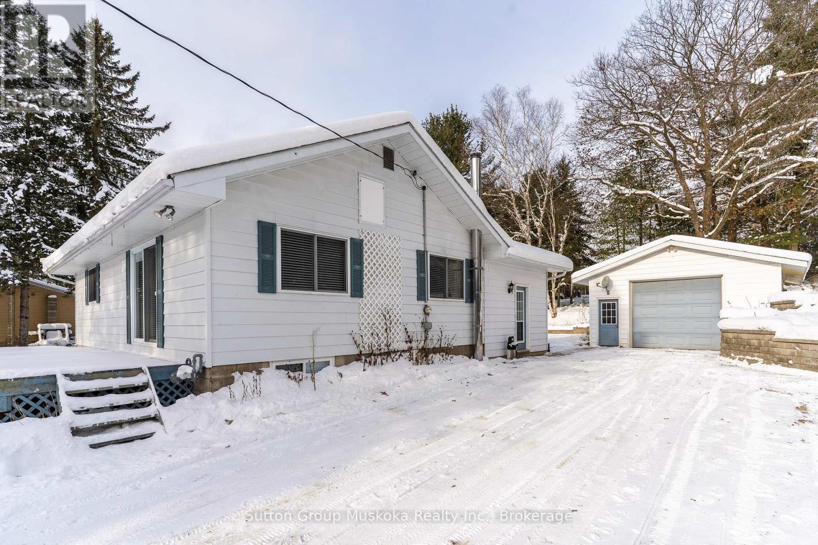 64 Spruce Drive, Huntsville, Ontario  P0B 1L0 - Photo 41 - X12614814
