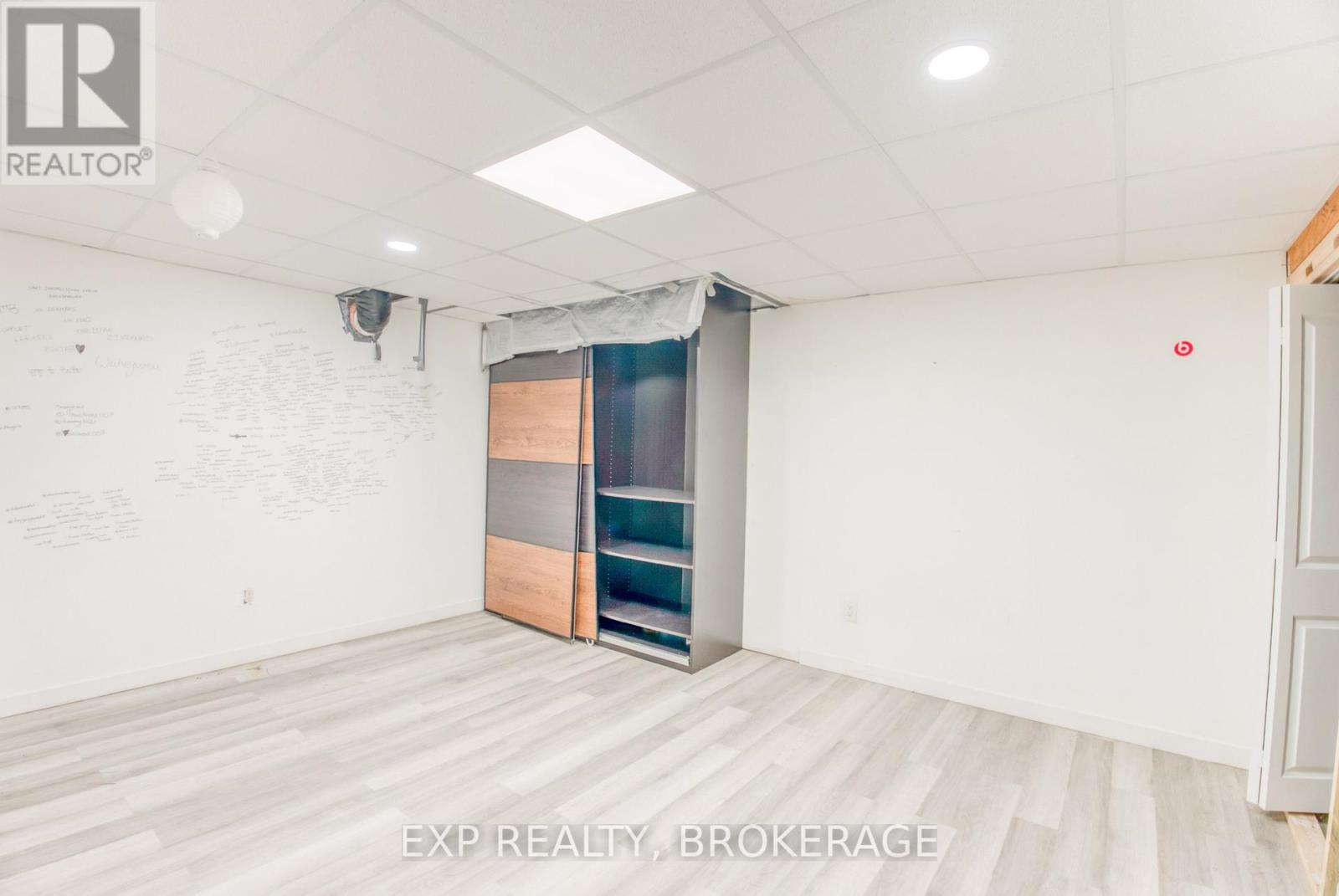 6 Oliver Road, Addington Highlands, Ontario  K0H 1Z0 - Photo 34 - X12614808