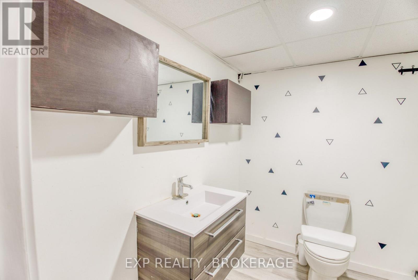 6 Oliver Road, Addington Highlands, Ontario  K0H 1Z0 - Photo 41 - X12614808