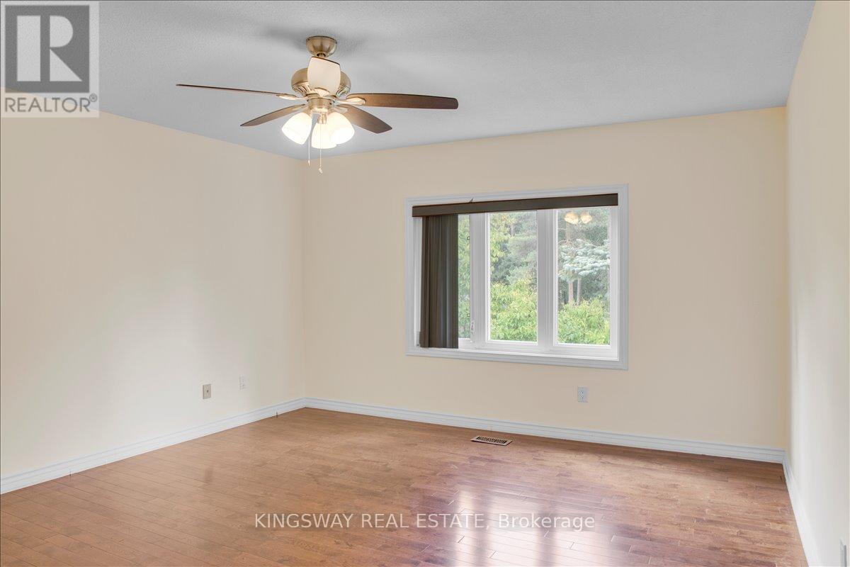 26 Cynthia Crescent, Richmond Hill, Ontario  L4E 2P8 - Photo 24 - N12614760