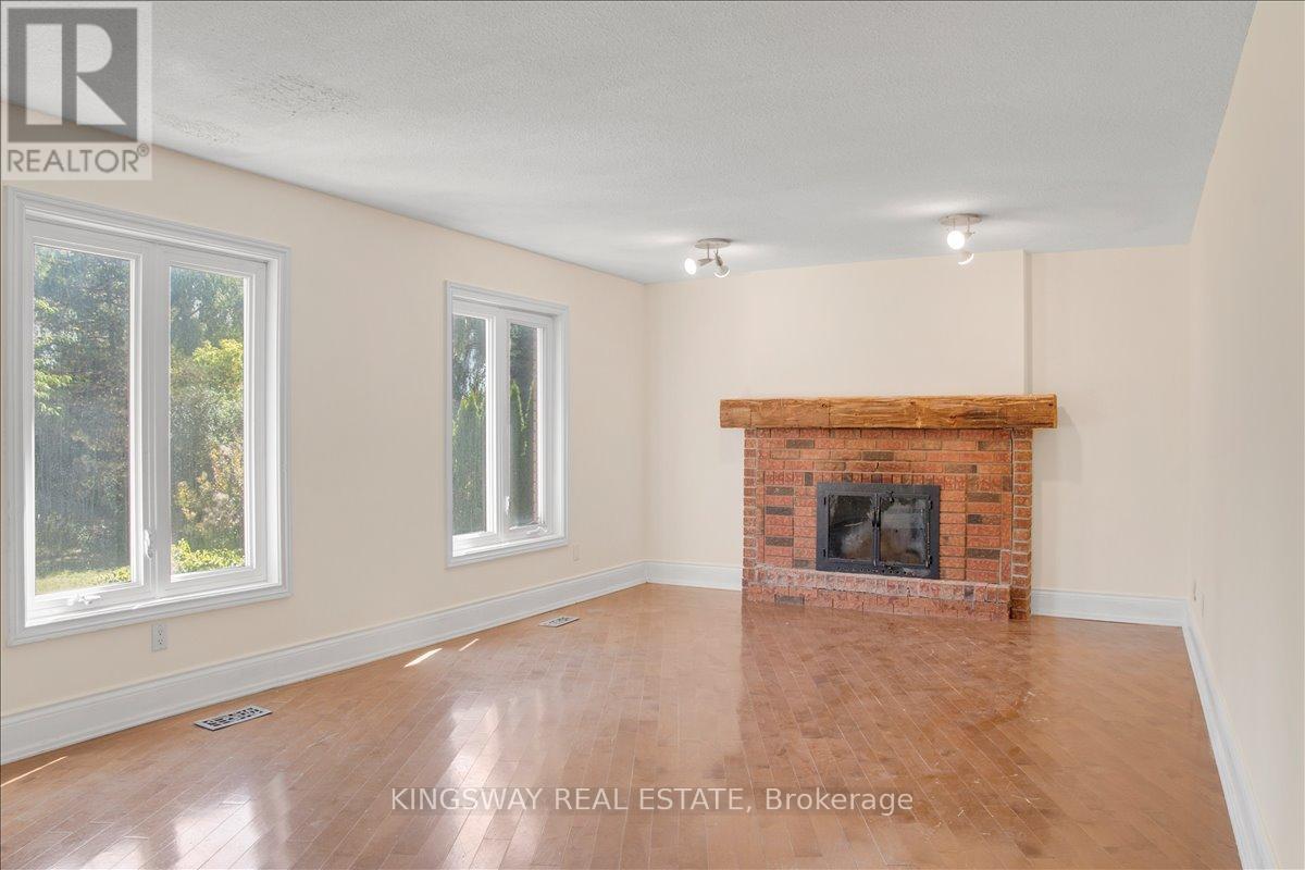 (Upper) - 26 Cynthia Crescent, Richmond Hill, Ontario  L4E 2P8 - Photo 14 - N12614762