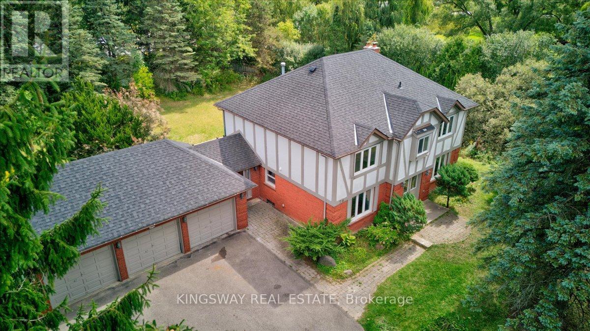 (Upper) - 26 Cynthia Crescent, Richmond Hill, Ontario  L4E 2P8 - Photo 4 - N12614762