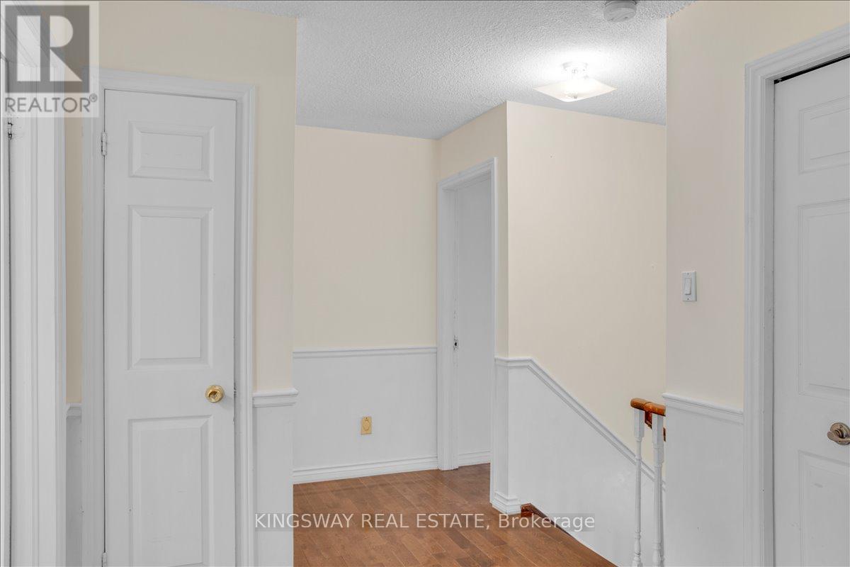 (Upper) - 26 Cynthia Crescent, Richmond Hill, Ontario  L4E 2P8 - Photo 40 - N12614762