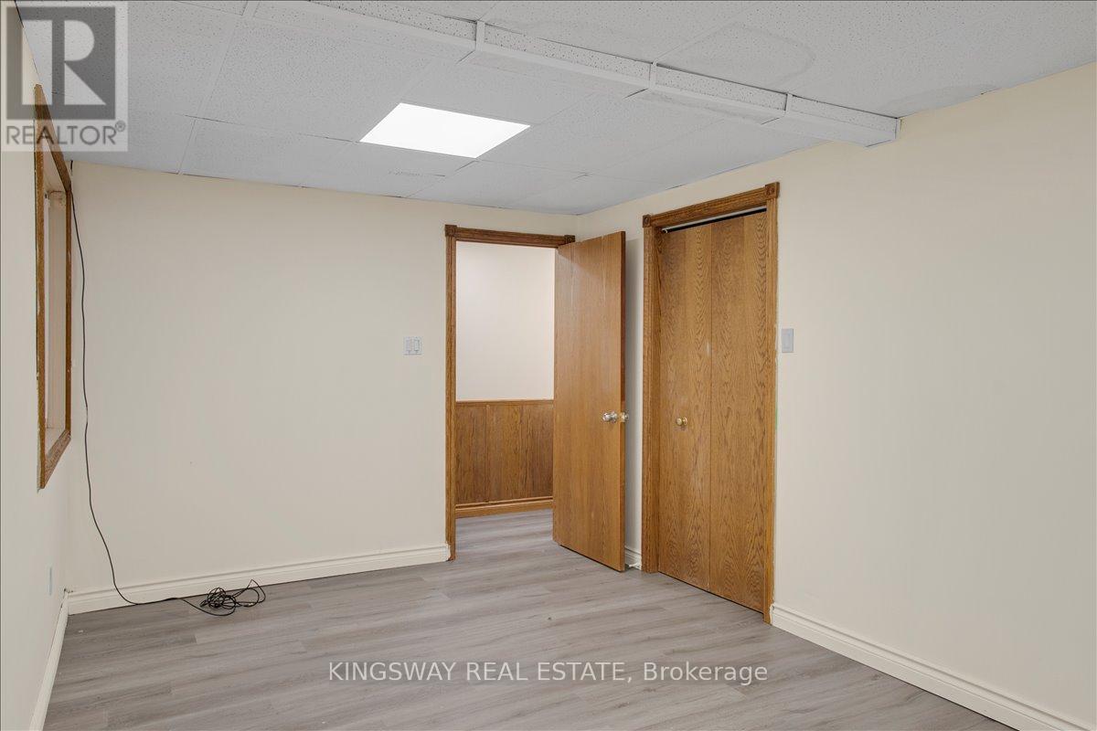 (Lower) - 26 Cynthia Crescent, Richmond Hill, Ontario  L4E 2P8 - Photo 17 - N12614764