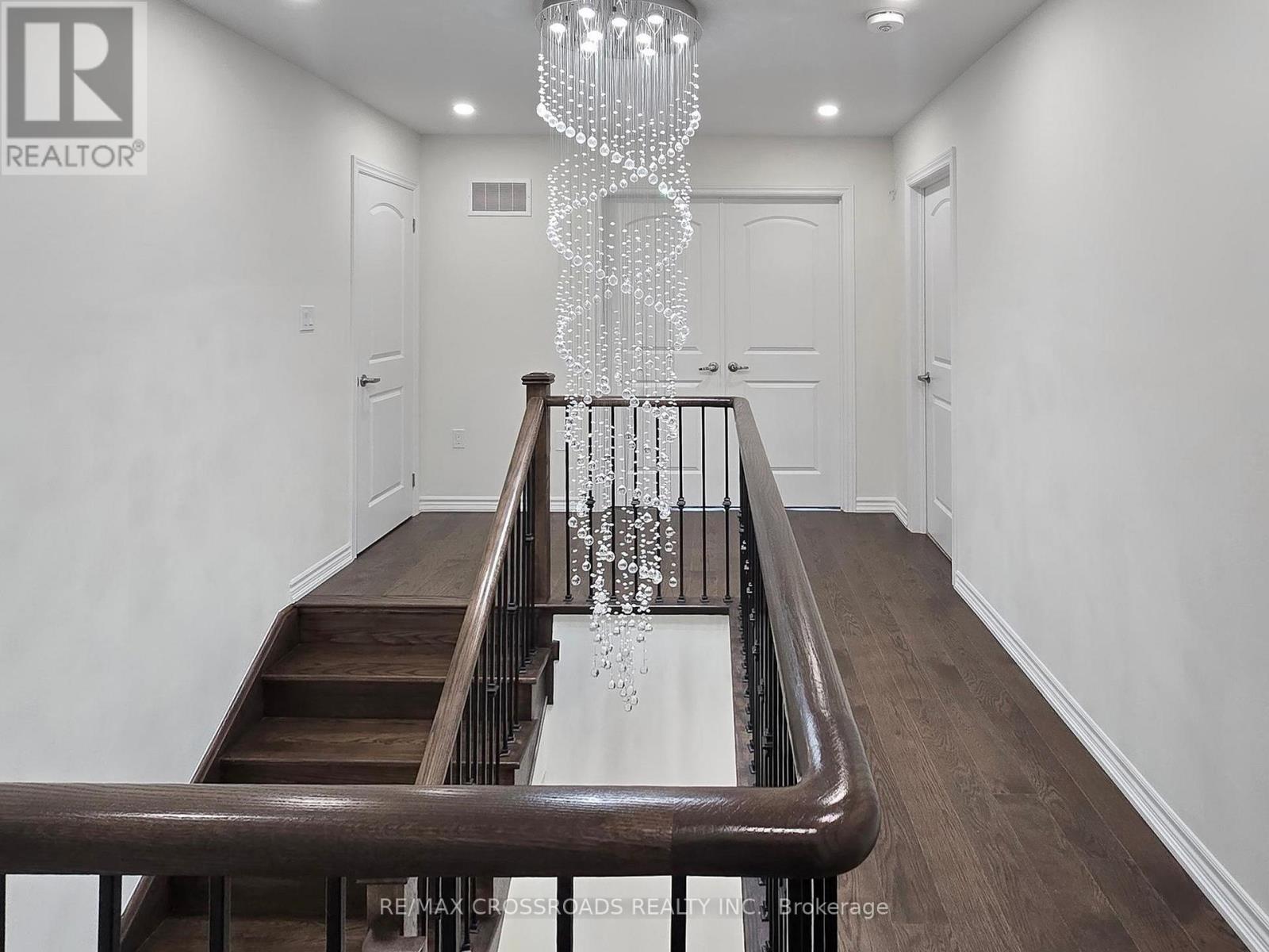 62 Kentledge Avenue, East Gwillimbury, Ontario  L9N 0V9 - Photo 22 - N12614772