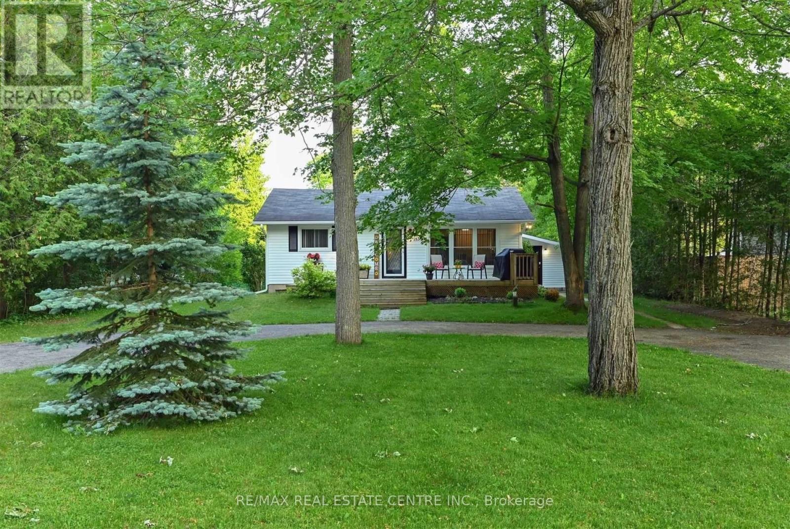 143 Allenwood Drive, Wasaga Beach, Ontario  L9Z 2R5 - Photo 2 - S12614796