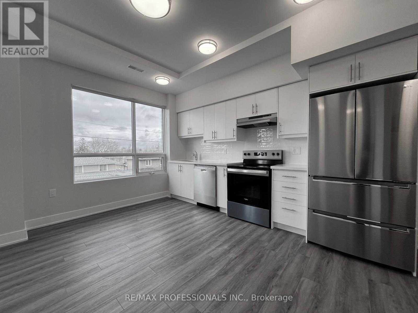 127 - 62 Dixfield Drive, Toronto, Ontario  M9C 3W1 - Photo 7 - W12614752