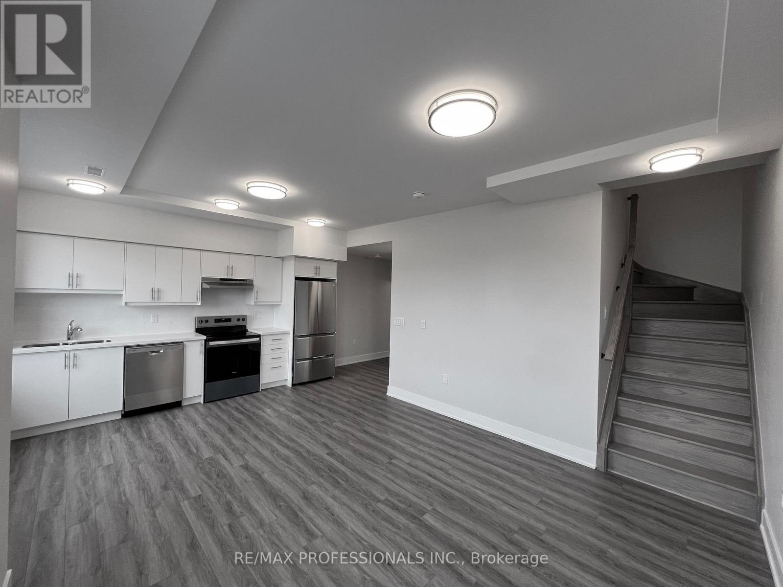 134 - 62 Dixfield Drive, Toronto, Ontario  M9C 3W1 - Photo 9 - W12614758