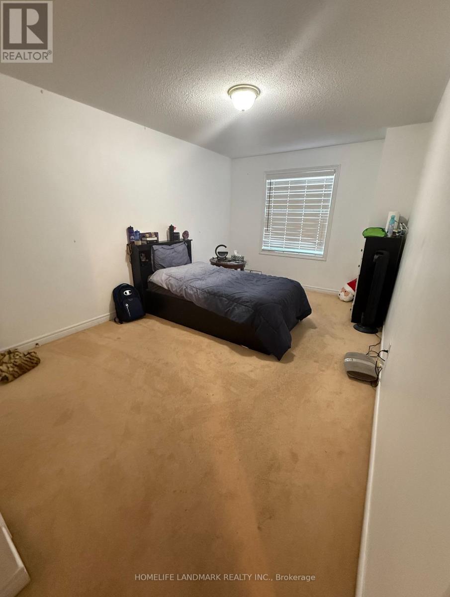 15 Sleightholme Crescent, Brampton, Ontario  L6P 3C2 - Photo 12 - W12614794