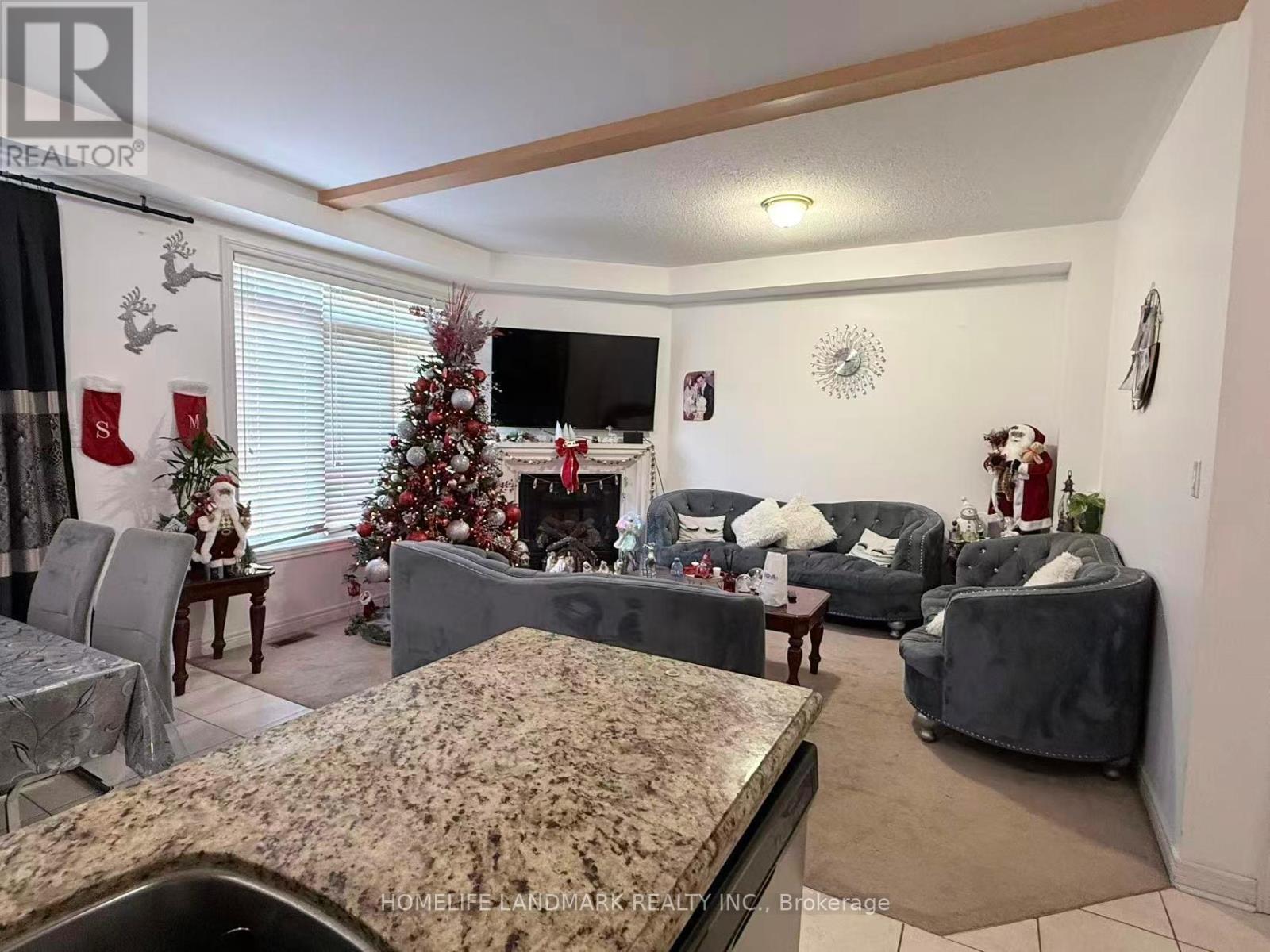 15 Sleightholme Crescent, Brampton, Ontario  L6P 3C2 - Photo 3 - W12614794