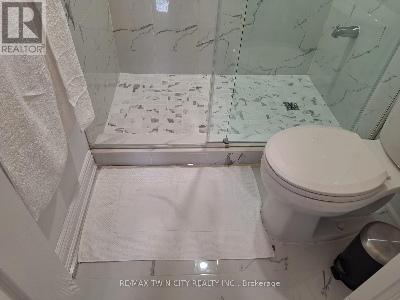 15 Spring Creek Street, Kitchener, Ontario  N2A 0G3 - Photo 27 - X12614738