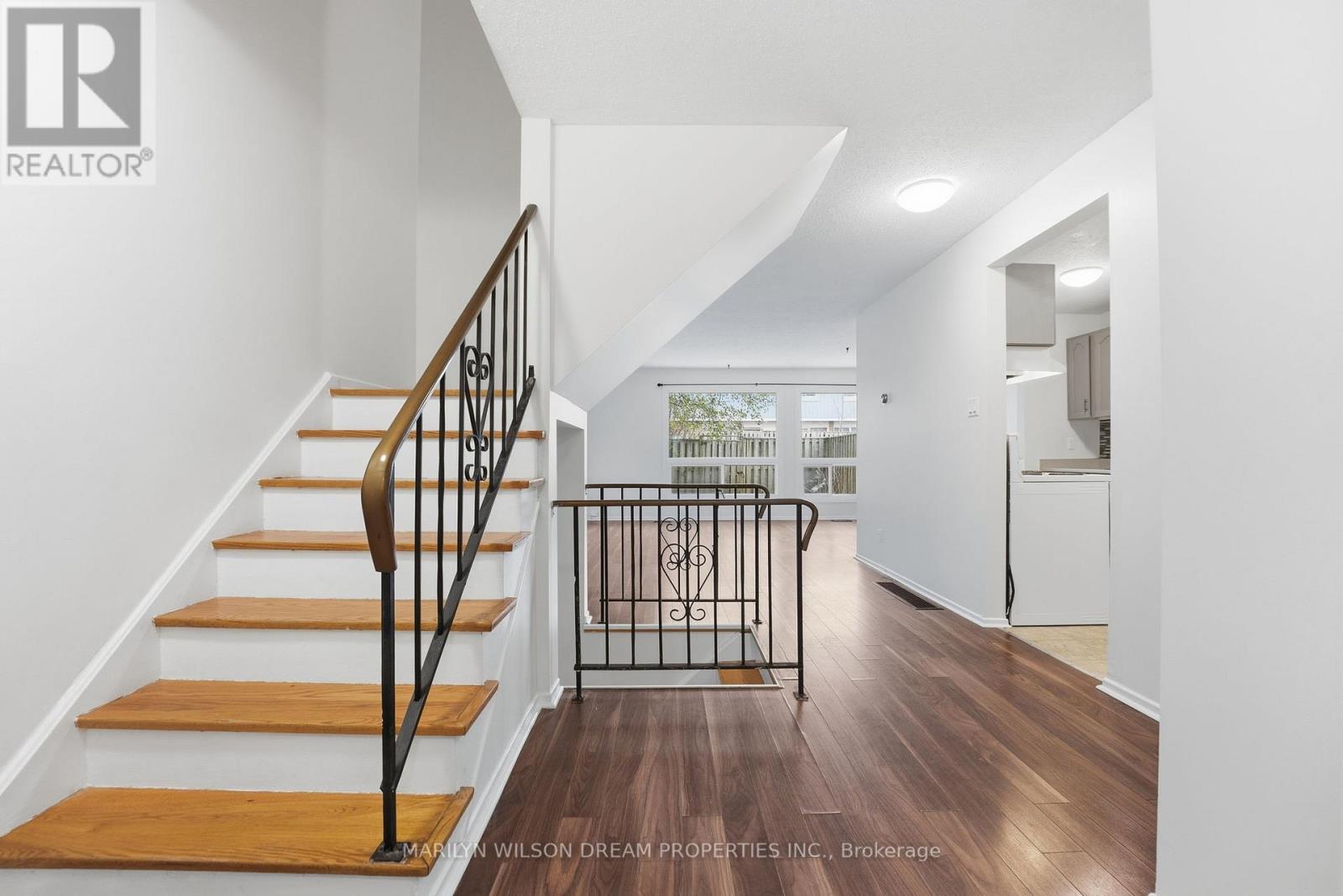 54 - 403 Miranda Private, Ottawa, Ontario K1K 3Y2 - Photo 15 - X12614834