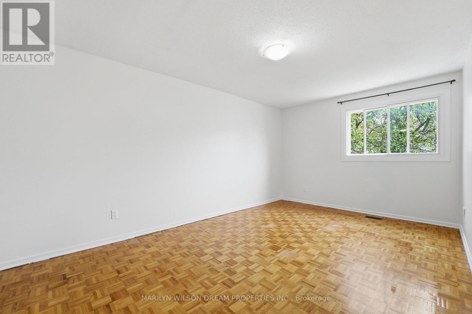 54 - 403 Miranda Private, Ottawa, Ontario K1K 3Y2 - Photo 17 - X12614834