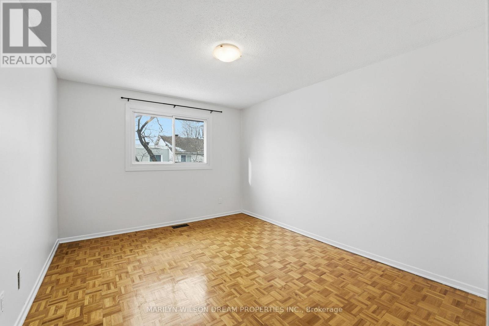 54 - 403 Miranda Private, Ottawa, Ontario K1K 3Y2 - Photo 19 - X12614834