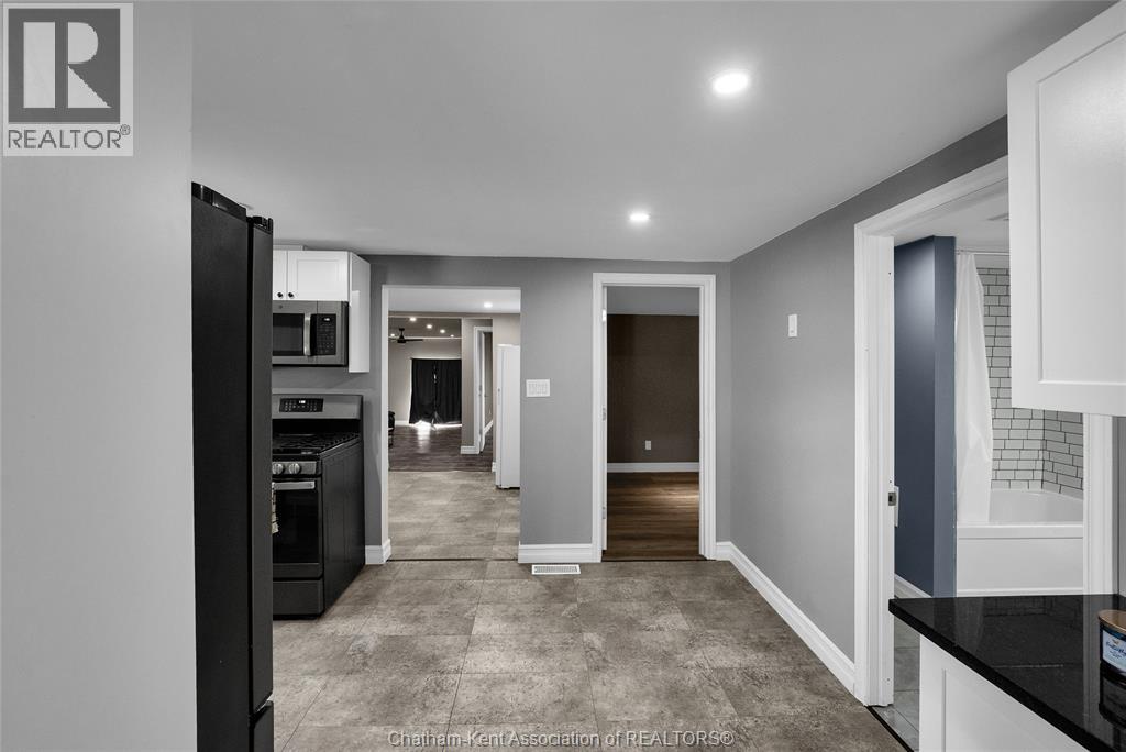 20455 Tecumseh Road, Lakeshore, Ontario  N0P 2L0 - Photo 24 - 25017312