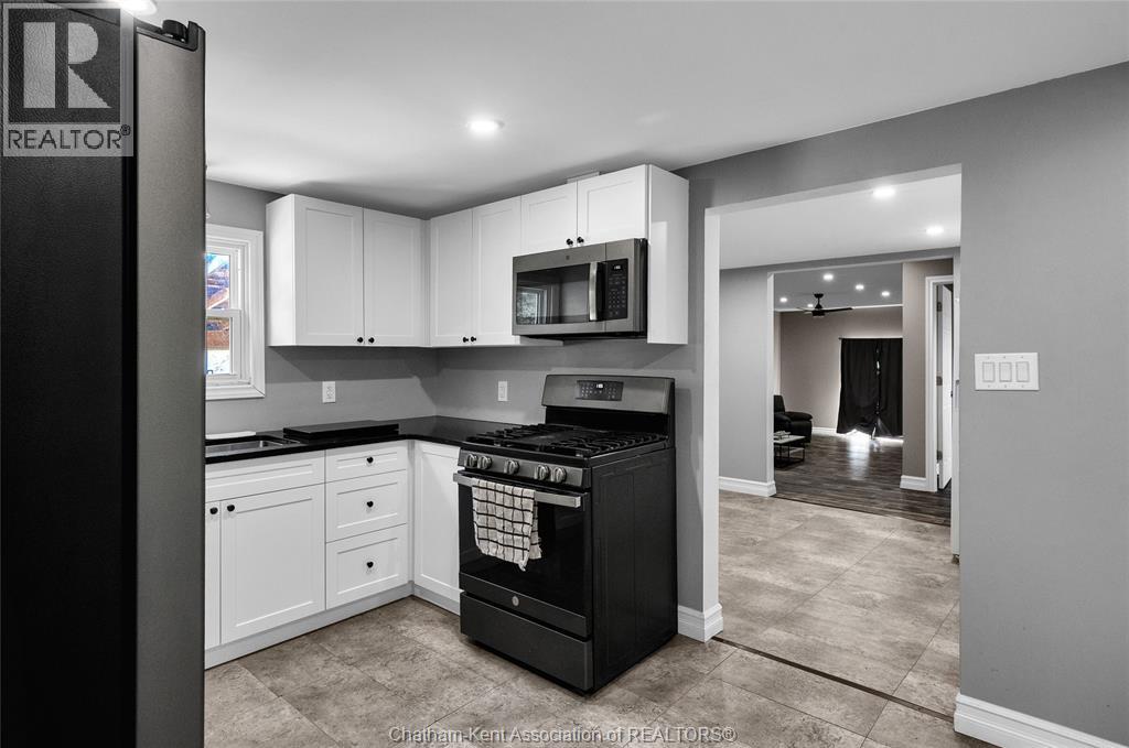 20455 Tecumseh Road, Lakeshore, Ontario  N0P 2L0 - Photo 19 - 25017312