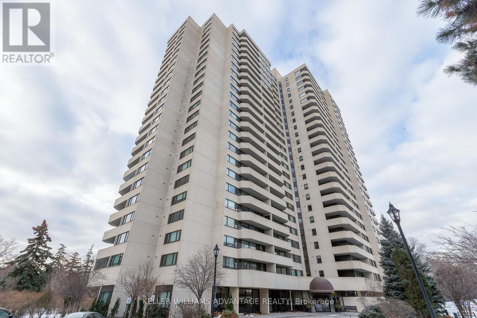 1005 - 75 WYNFORD HEIGHTS CRESCENT, Toronto, Ontario