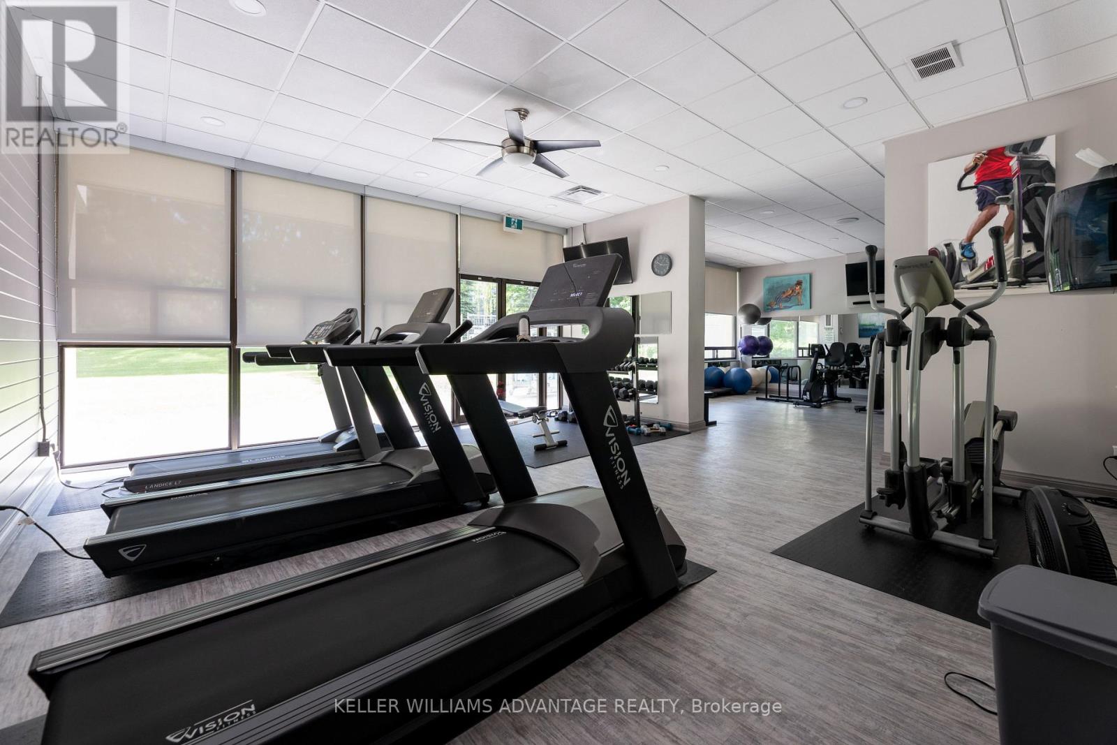 1005 - 75 Wynford Heights Crescent, Toronto, Ontario  M3C 3H9 - Photo 37 - C12614824