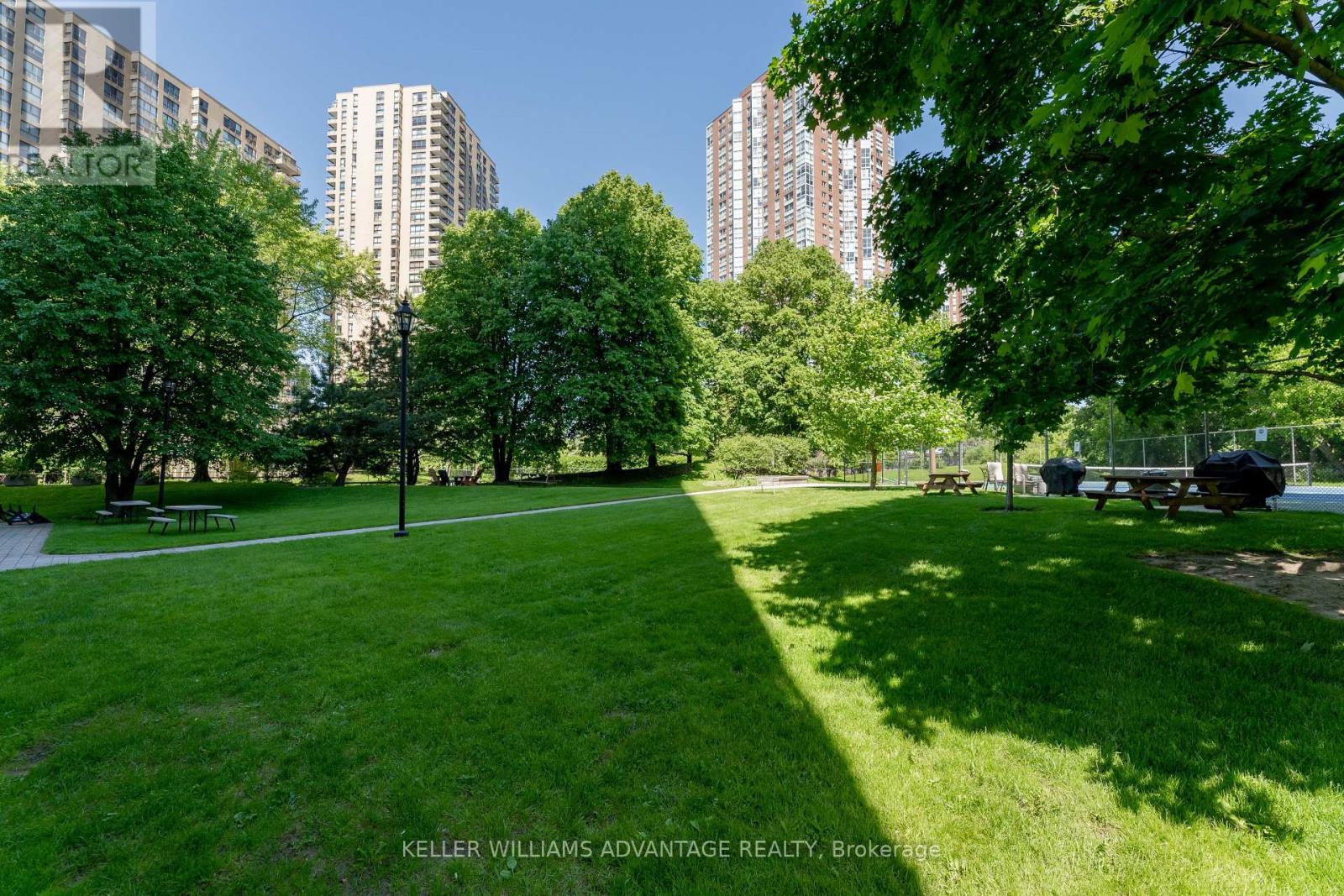 1005 - 75 Wynford Heights Crescent, Toronto, Ontario  M3C 3H9 - Photo 48 - C12614824