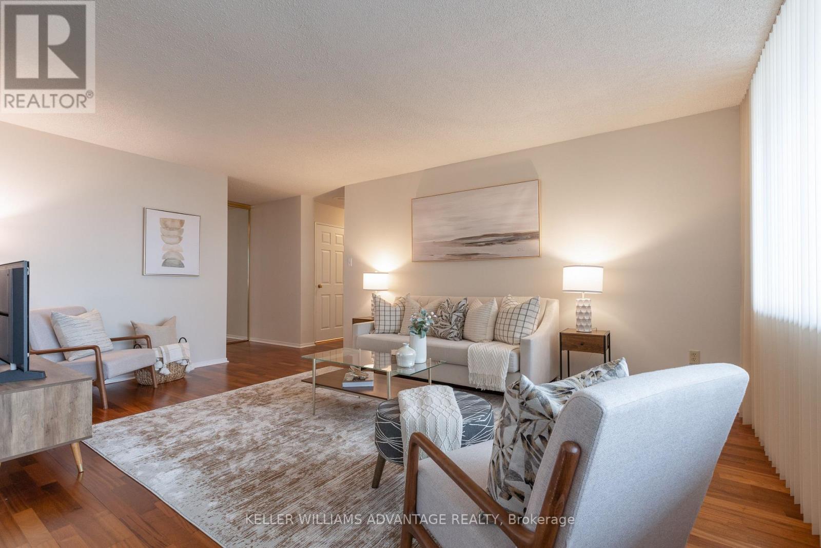 1005 - 75 Wynford Heights Crescent, Toronto, Ontario  M3C 3H9 - Photo 7 - C12614824