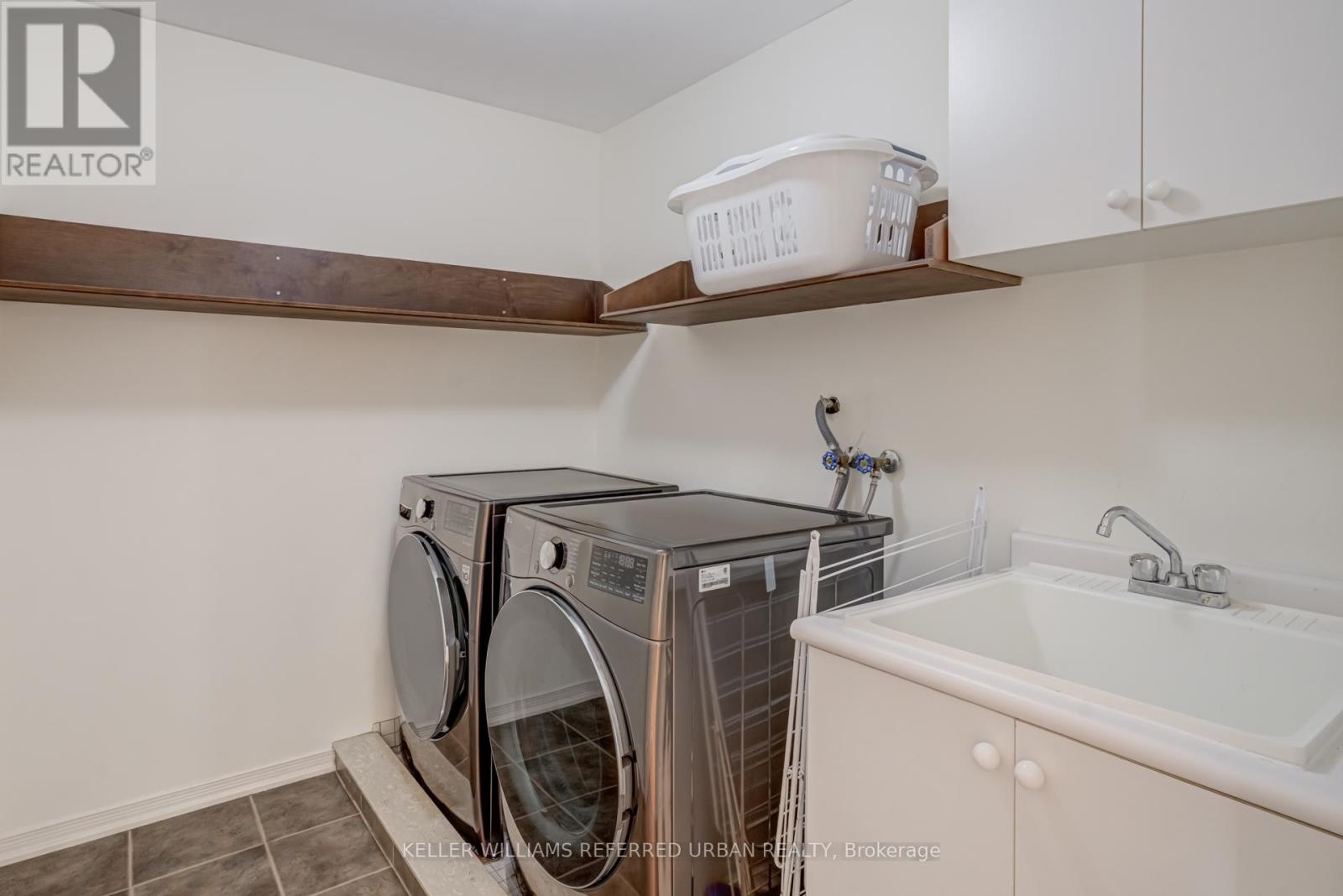 282 Giddings Crescent, Milton, Ontario  L9T 7A9 - Photo 37 - W12614832