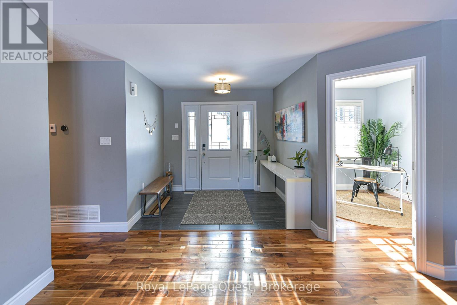 2044 Marchmont Road, Severn (Marchmont), Ontario  L3V 0V6 - Photo 14 - S12614852