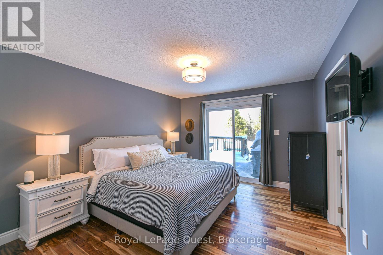 2044 Marchmont Road, Severn (Marchmont), Ontario  L3V 0V6 - Photo 22 - S12614852