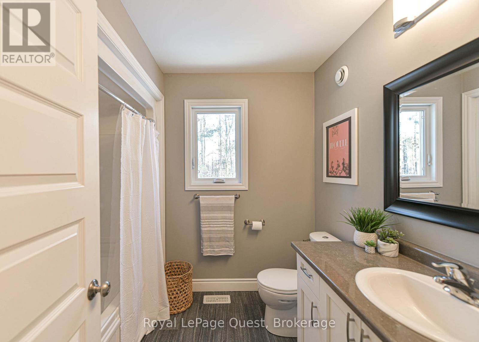 2044 Marchmont Road, Severn (Marchmont), Ontario  L3V 0V6 - Photo 28 - S12614852