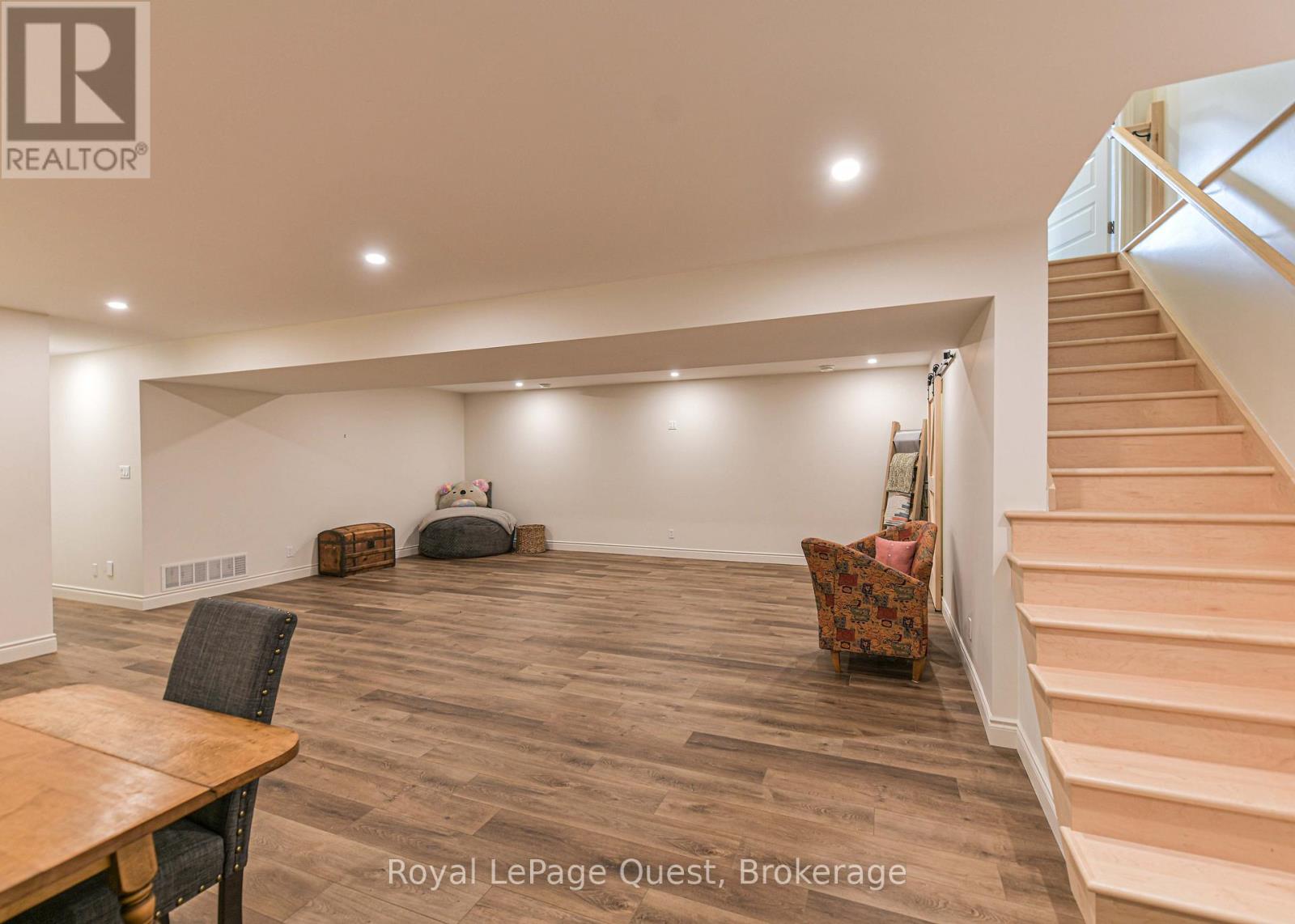 2044 Marchmont Road, Severn (Marchmont), Ontario  L3V 0V6 - Photo 30 - S12614852