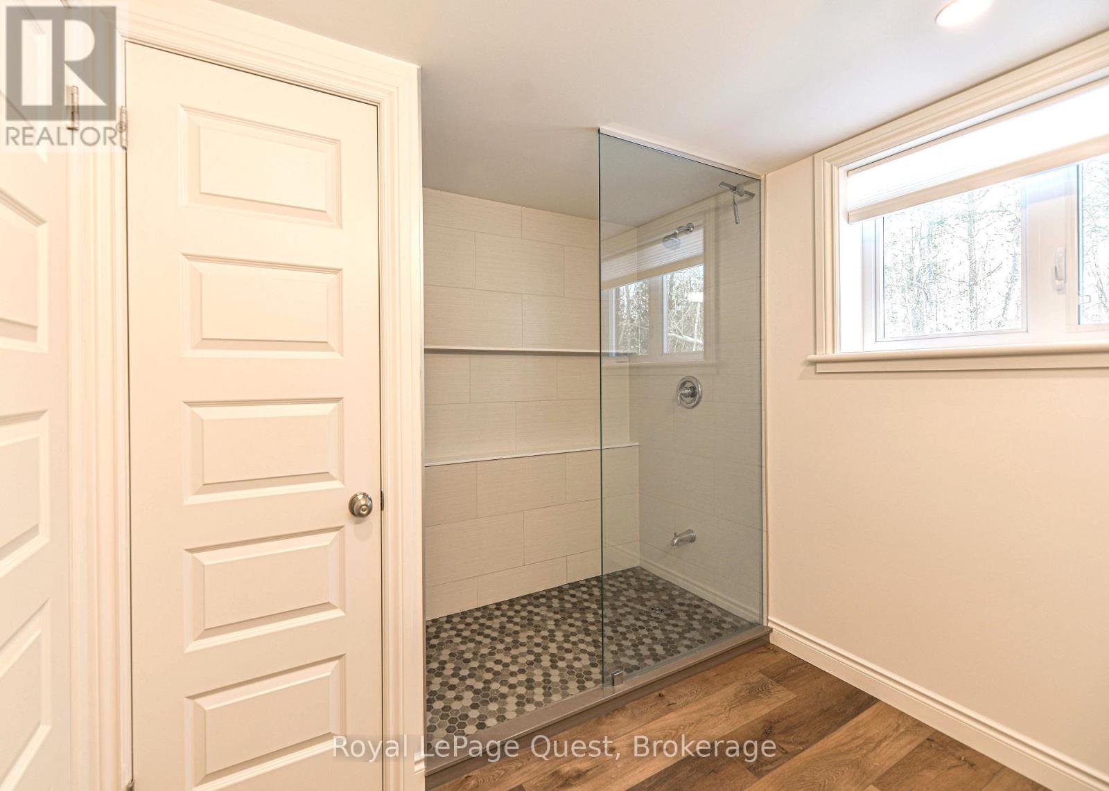 2044 Marchmont Road, Severn (Marchmont), Ontario  L3V 0V6 - Photo 36 - S12614852