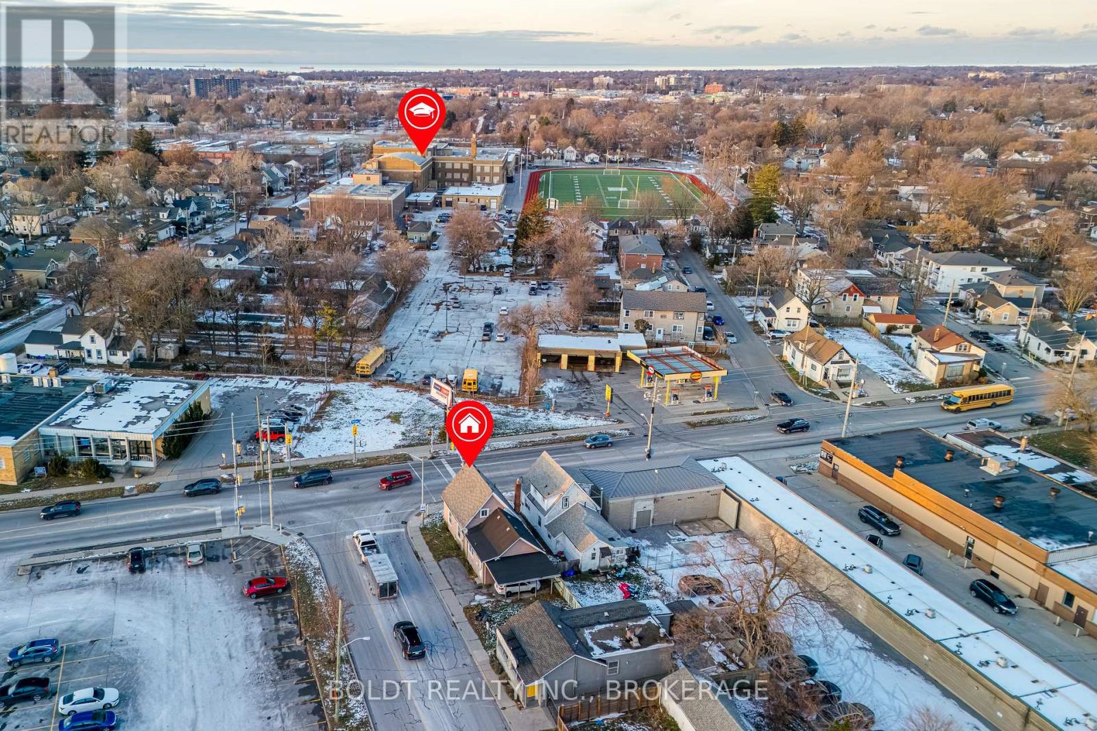 132 Welland Avenue, St. Catharines (Downtown), Ontario  L2R 2N6 - Photo 22 - X12614842