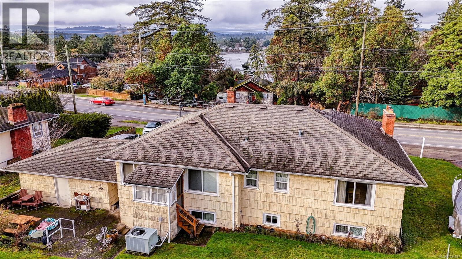 3059 Admirals Rd, Saanich, British Columbia V9A 2S1 - Photo 6 - 1021637