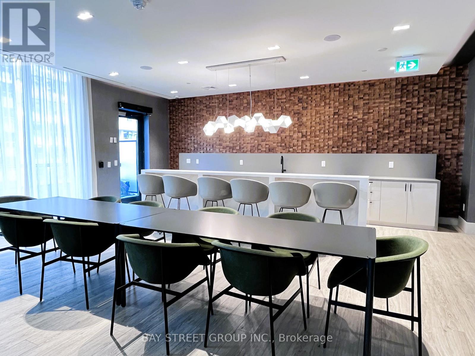 1211 - 65 Broadway Avenue, Toronto, Ontario  M4P 1T9 - Photo 14 - C12614848