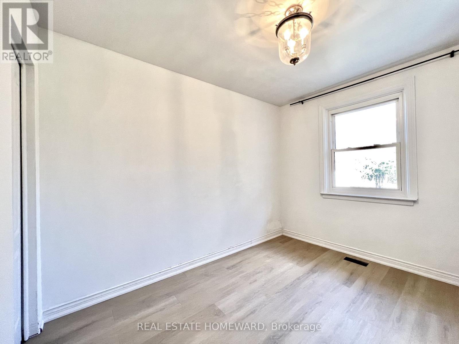 Main Floor - 67 Brenda Crescent W, Toronto, Ontario M1K 3C5 - Photo 15 - E12614846