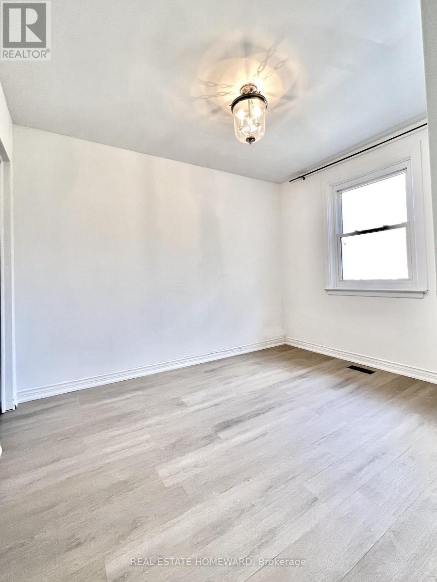 Main Floor - 67 Brenda Crescent W, Toronto, Ontario M1K 3C5 - Photo 16 - E12614846