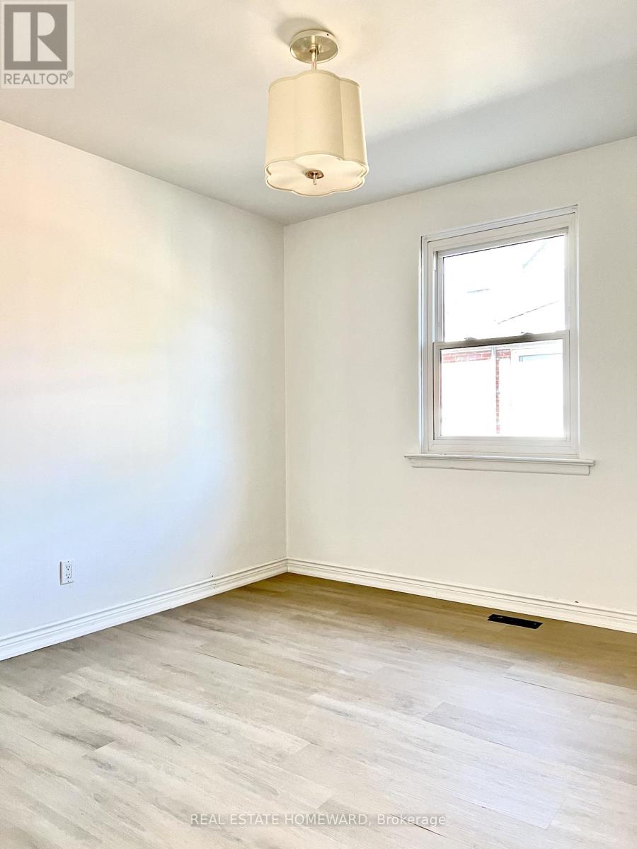 Main Floor - 67 Brenda Crescent W, Toronto, Ontario M1K 3C5 - Photo 2 - E12614846