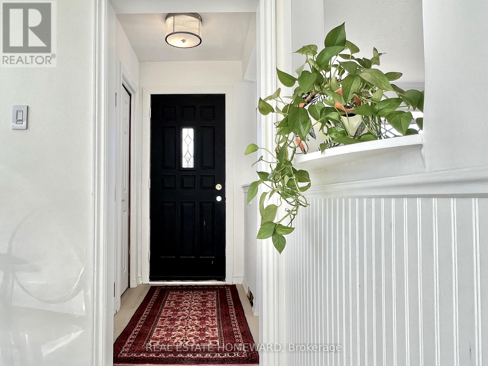 Main Floor - 67 Brenda Crescent W, Toronto, Ontario M1K 3C5 - Photo 5 - E12614846